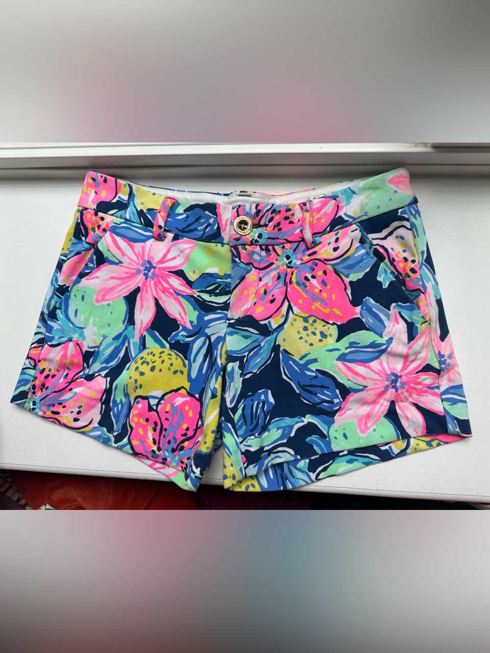 Lilly Pulitzer Colorful shorts